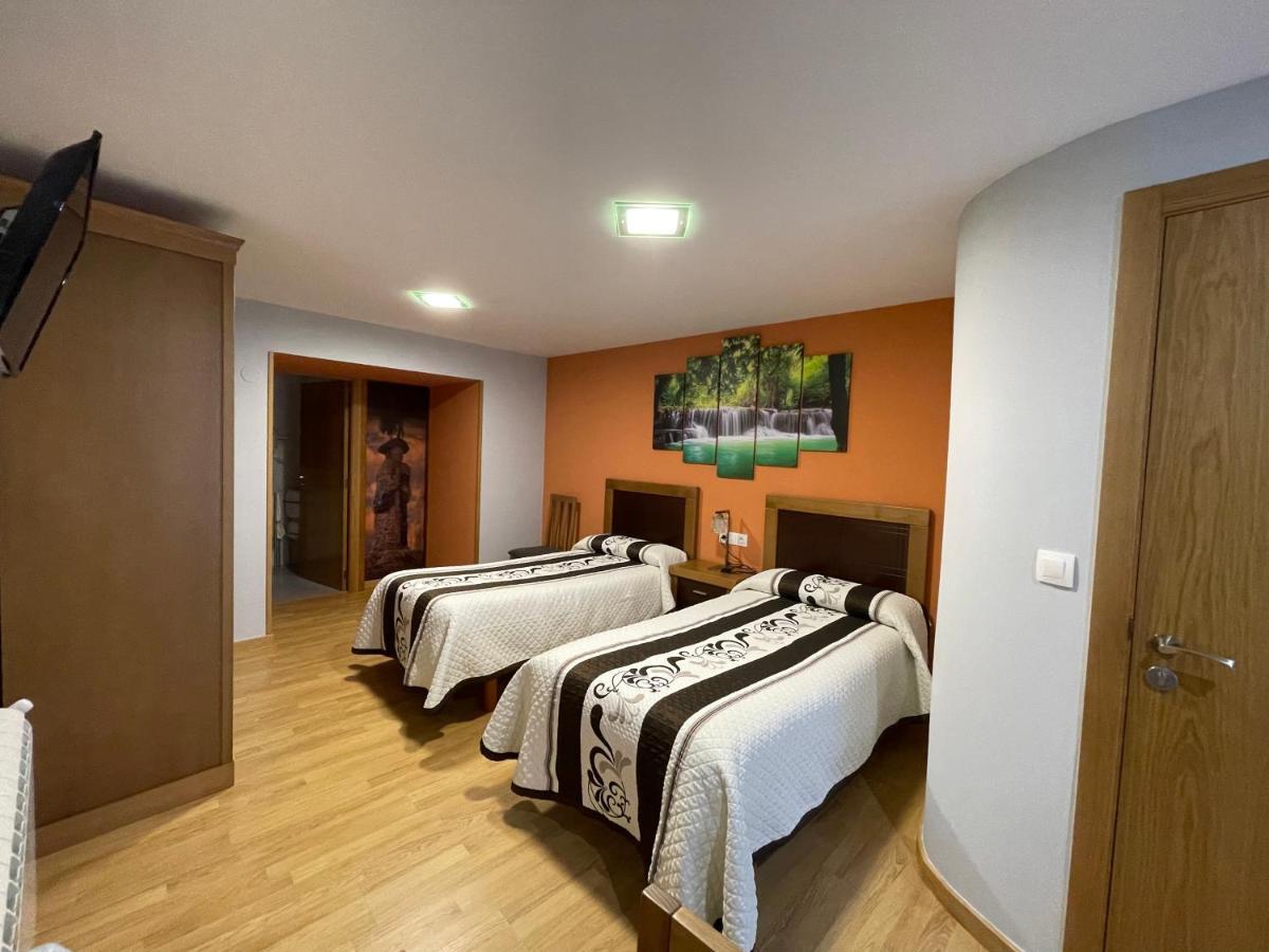 Habitaciones A Casa De Pepe Tríacastela Exteriér fotografie